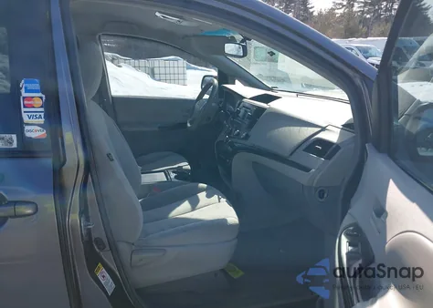 2011 Toyota Sienna Le V6 из США, поврежденный, VIN 5TDKK3DC6BS034145